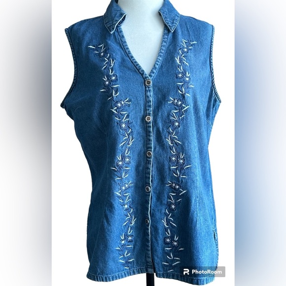 Uni mondo size 14 vest 100% cotton with embroidered flowers - Picture 1 of 12